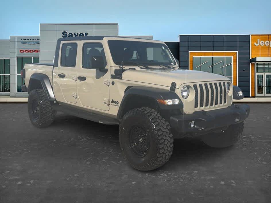 Used 2020 Jeep Gladiator Sport w/ Quick Order Package 24S AWD/4WD image 1