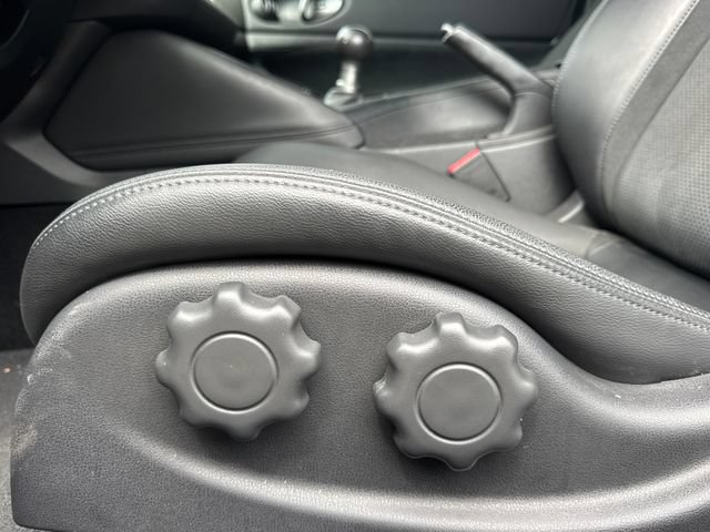 Used 2024 Nissan Z Performance w/ Floor Mat Package RWD image 13