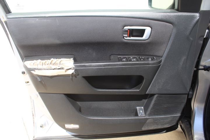 Used 2010 Honda Pilot LX image 12