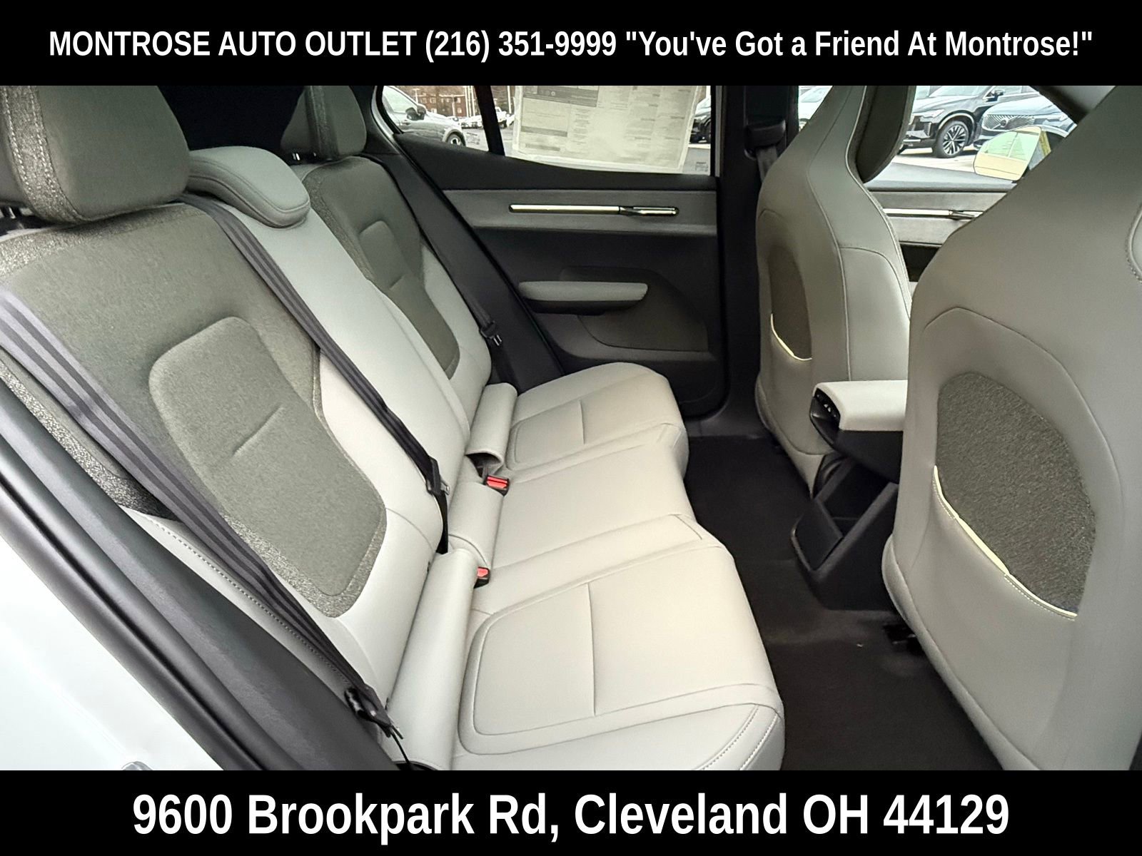 New 2026 Volvo EX30 Cross Country Ultra image 15