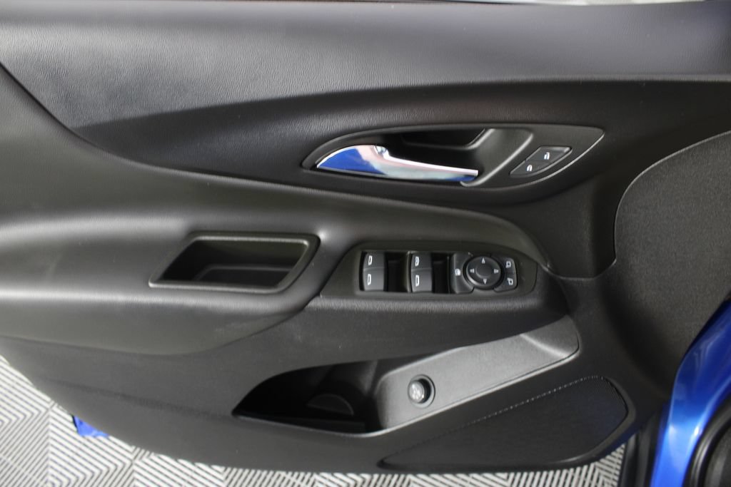 Used 2024 Chevrolet Equinox LT FWD image 14