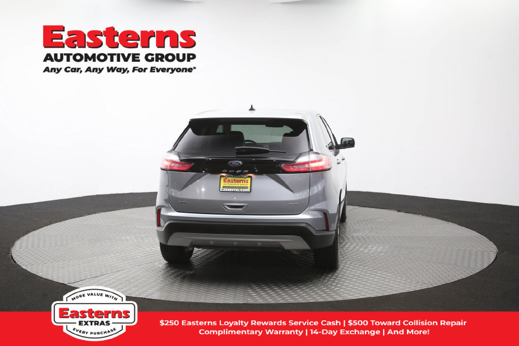 Used 2024 Ford Edge SEL AWD/4WD image 39