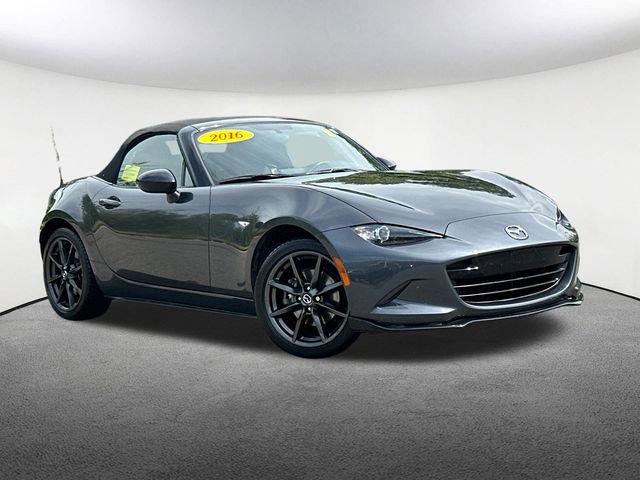 Used 2016 MAZDA MX-5 Miata Club RWD image 2