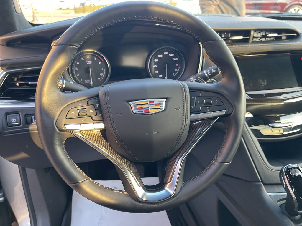 Used 2024 Cadillac XT6 Premium Luxury w/ Platinum Package image 21