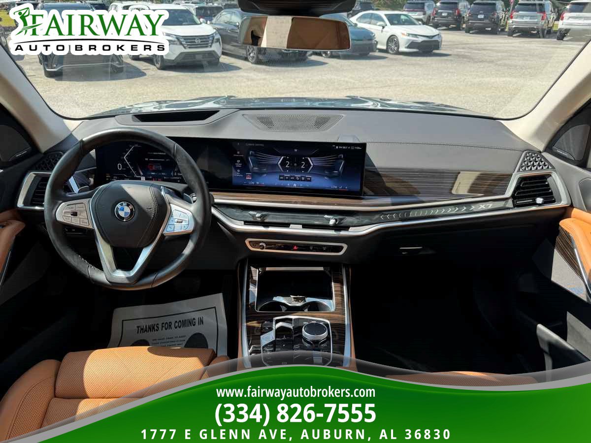 Used 2026 BMW X7 xDrive40i AWD/4WD image 15