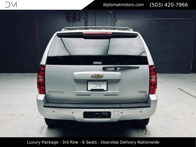 Used 2010 Chevrolet Tahoe LT w/ Luxury Package AWD/4WD image 6
