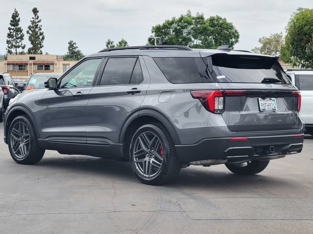 Used 2026 Ford Explorer ST-Line w/ ST-Line Street Pack RWD video 2