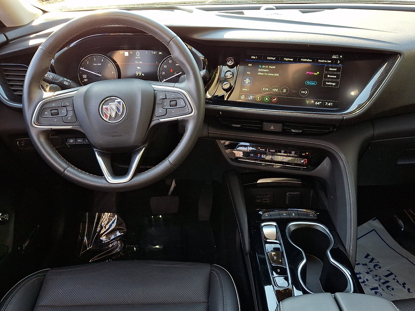 Certified 2022 Buick Envision Essence w/ Technology Package I FWD image 12