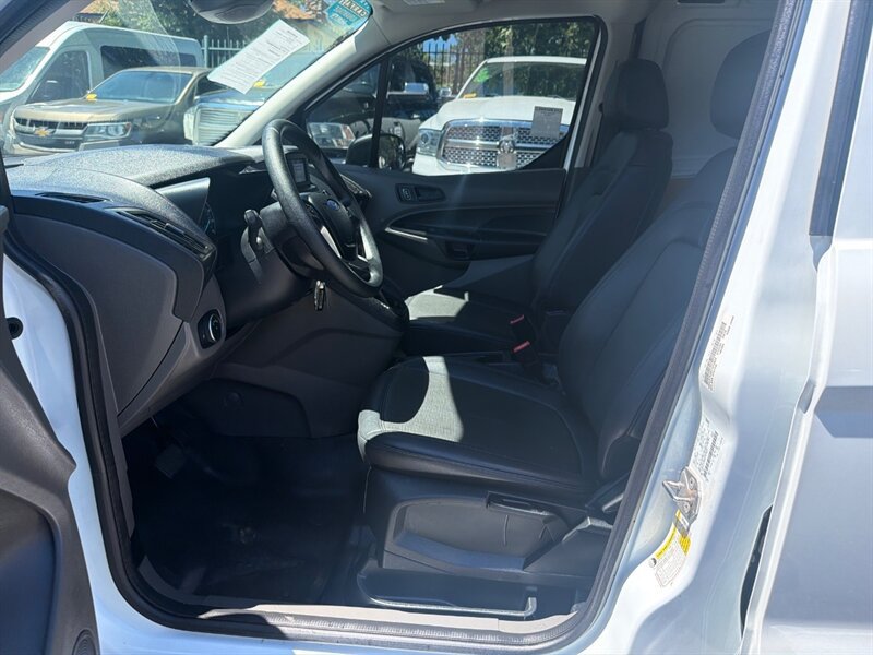 Used 2023 Ford Transit Connect XL FWD image 16
