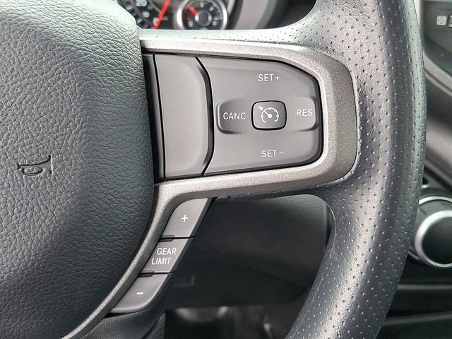 Used 2024 RAM 2500 Tradesman w/ Chrome Appearance Group image 15