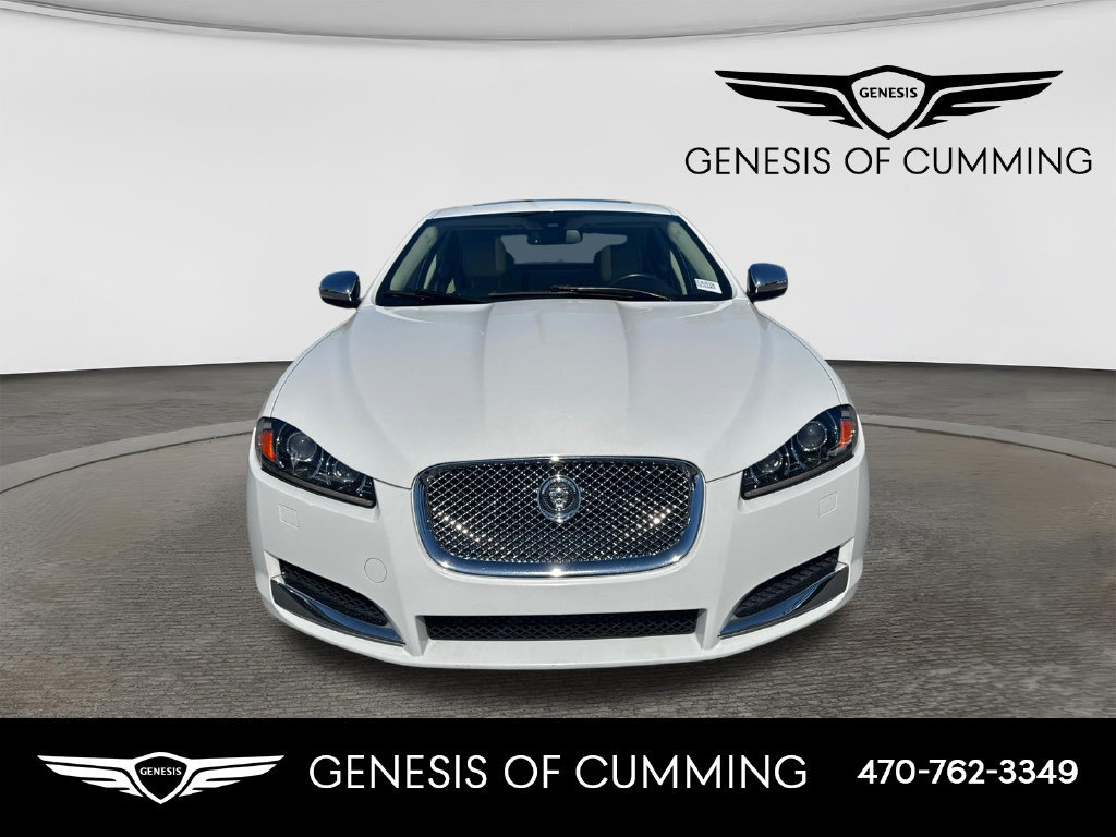 Used 2013 Jaguar XF RWD image 2