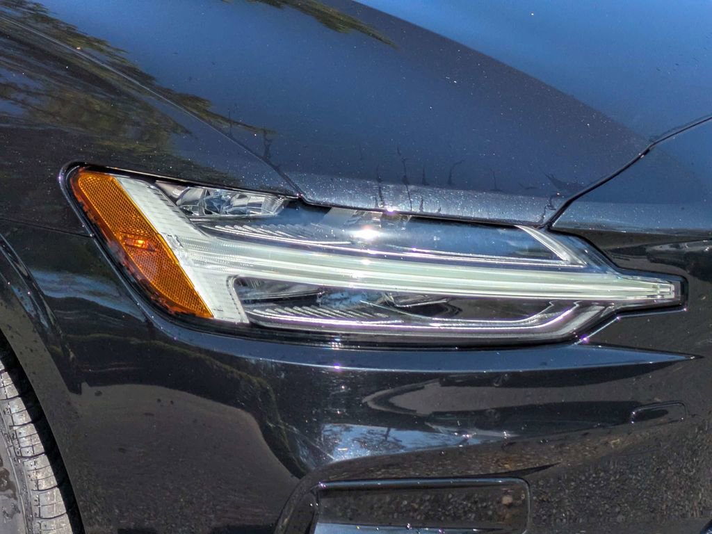 Certified 2024 Volvo S60 B5 Core image 10