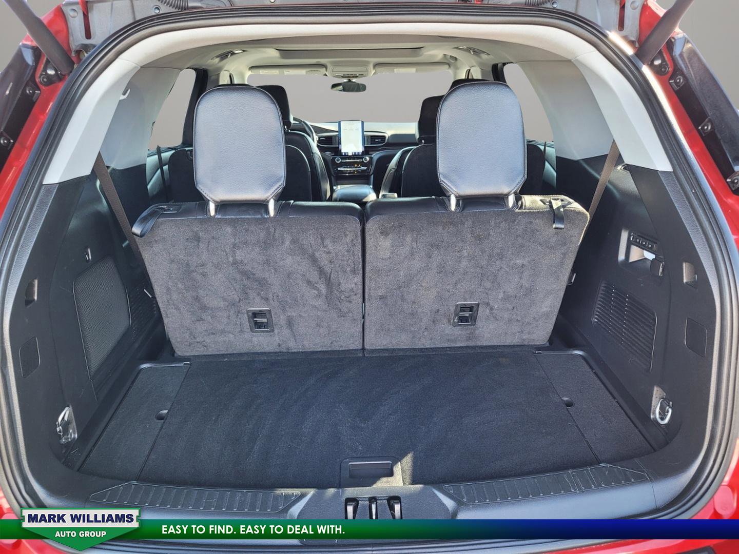 Used 2023 Ford Explorer Limited w/ Limited Technology Package image 31