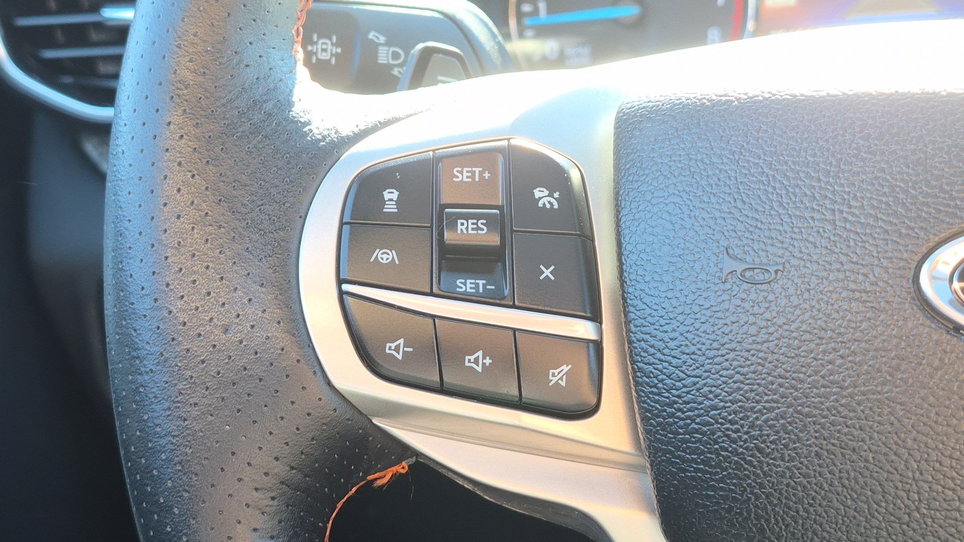 Used 2023 Ford Explorer Timberline w/ Timberline Technology Package AWD/4WD image 16