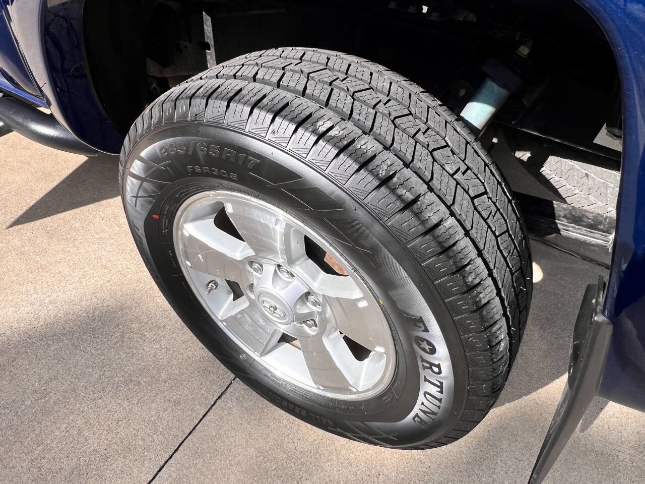 Used 2014 Toyota Tacoma PreRunner w/ TRD Sport Package image 33