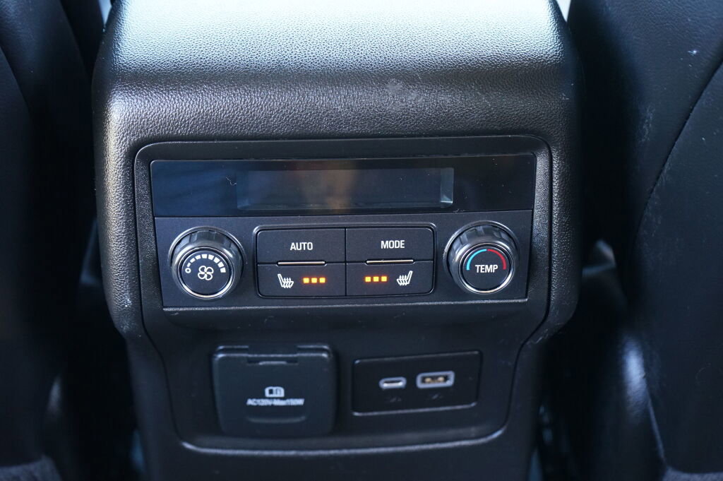 Used 2023 GMC Acadia AT4 w/ Preferred Package AWD/4WD image 13