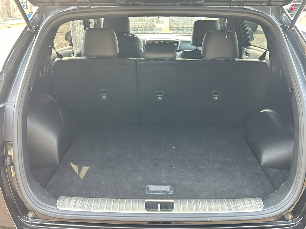 Used 2020 Kia Sportage S FWD image 29