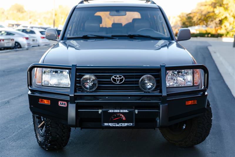 Used 2001 Toyota Land Cruiser AWD/4WD image 3