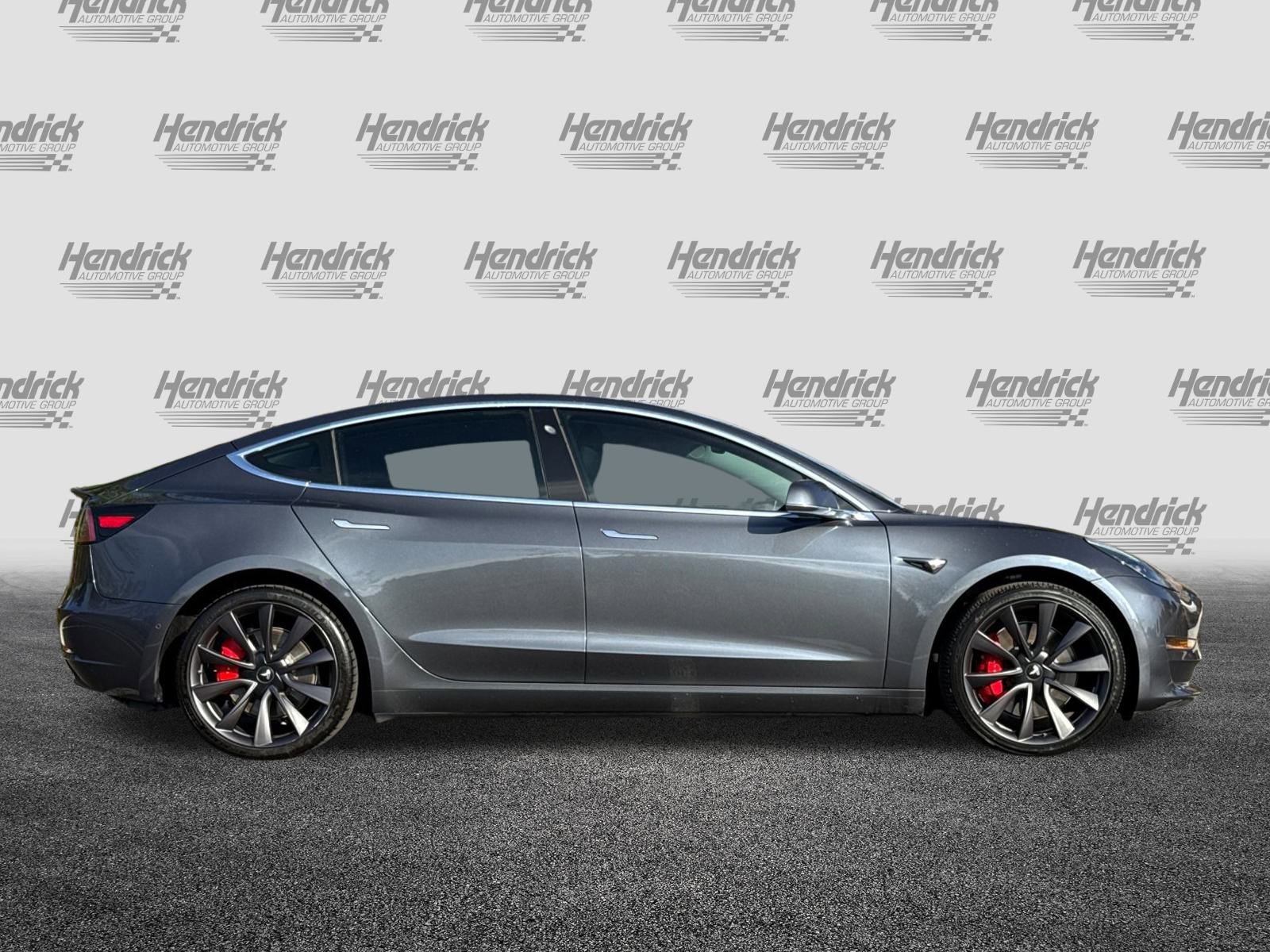 Used 2020 Tesla Model 3 Performance image 3