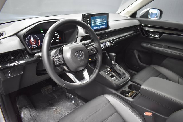 Used 2025 Honda CR-V EX-L image 4