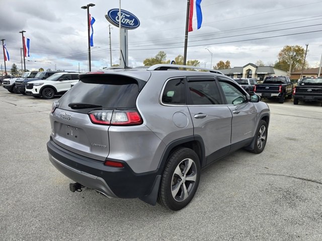 Used 2020 Jeep Cherokee Limited image 3