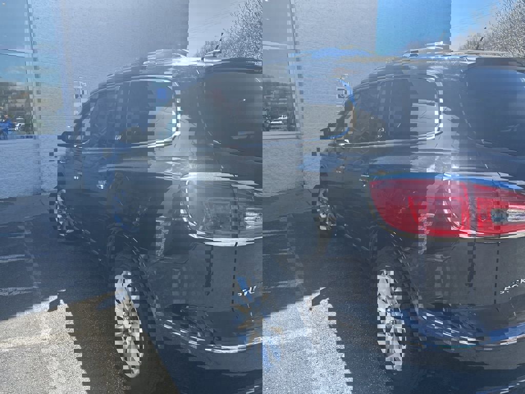 Used 2017 Buick Enclave Premium w/ Experience Buick Package image 9