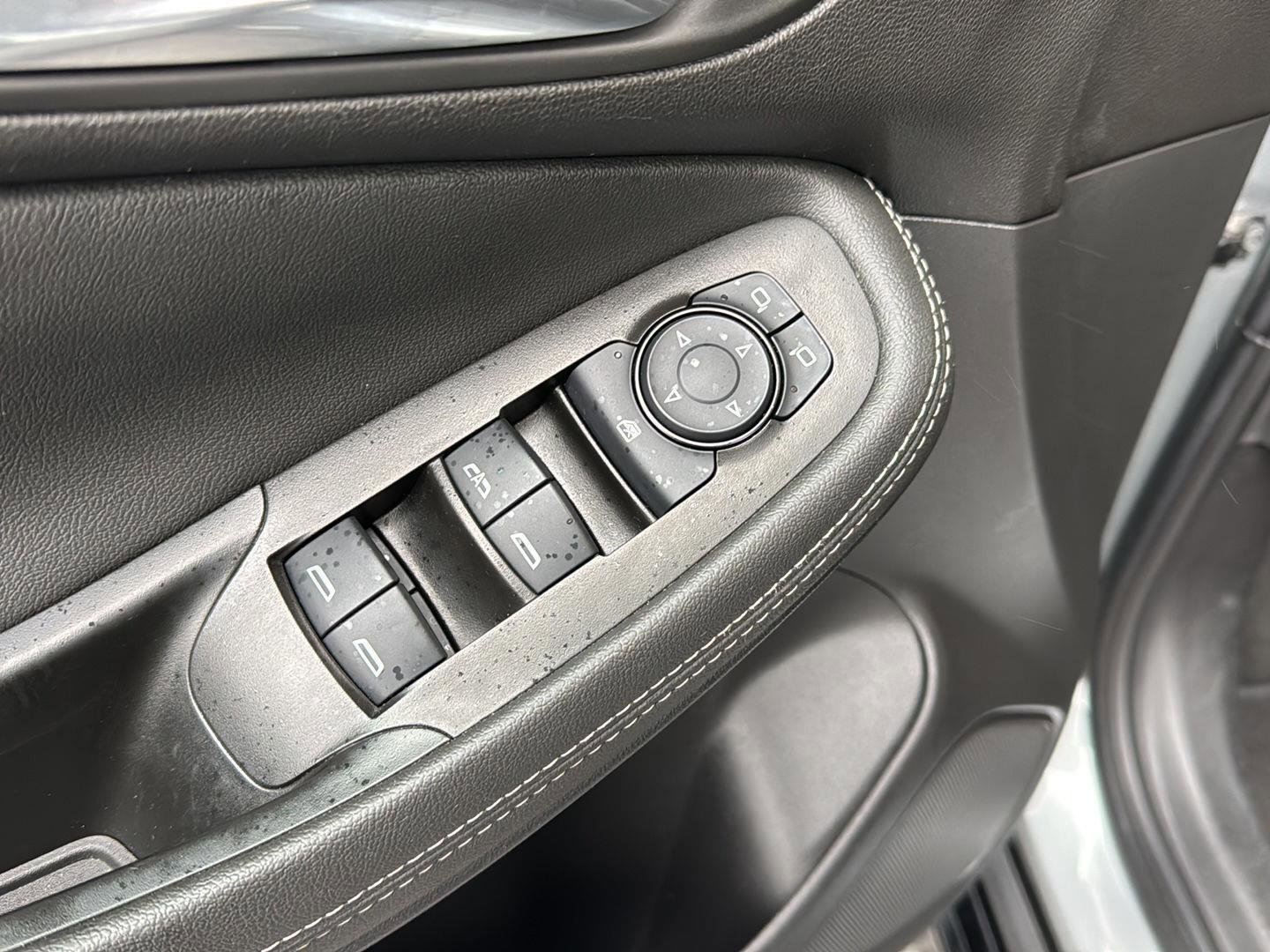 Used 2024 Buick Encore GX Sport Touring image 26