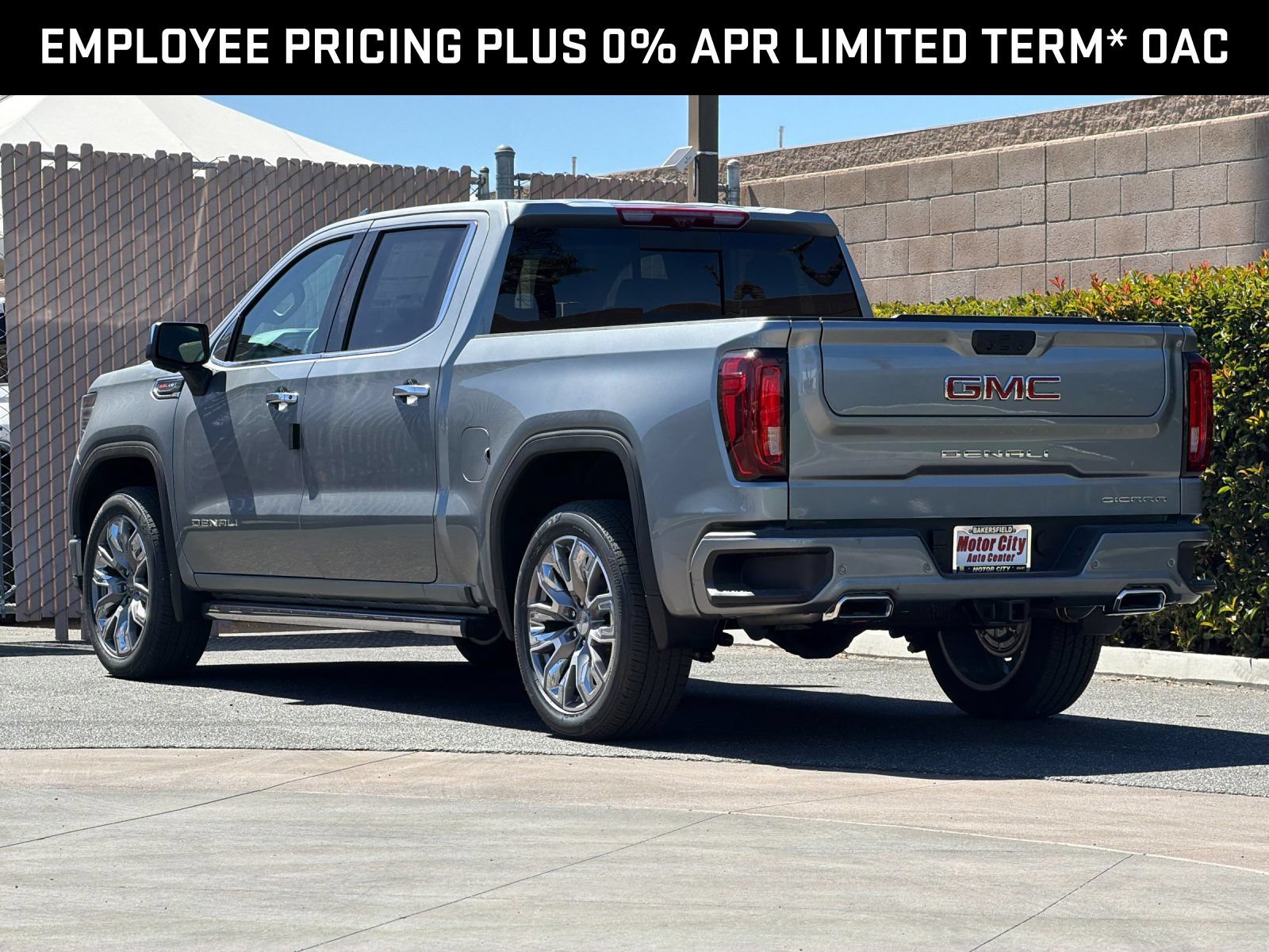 New 2026 GMC Sierra 1500 Denali w/ Denali Reserve Package AWD/4WD image 6