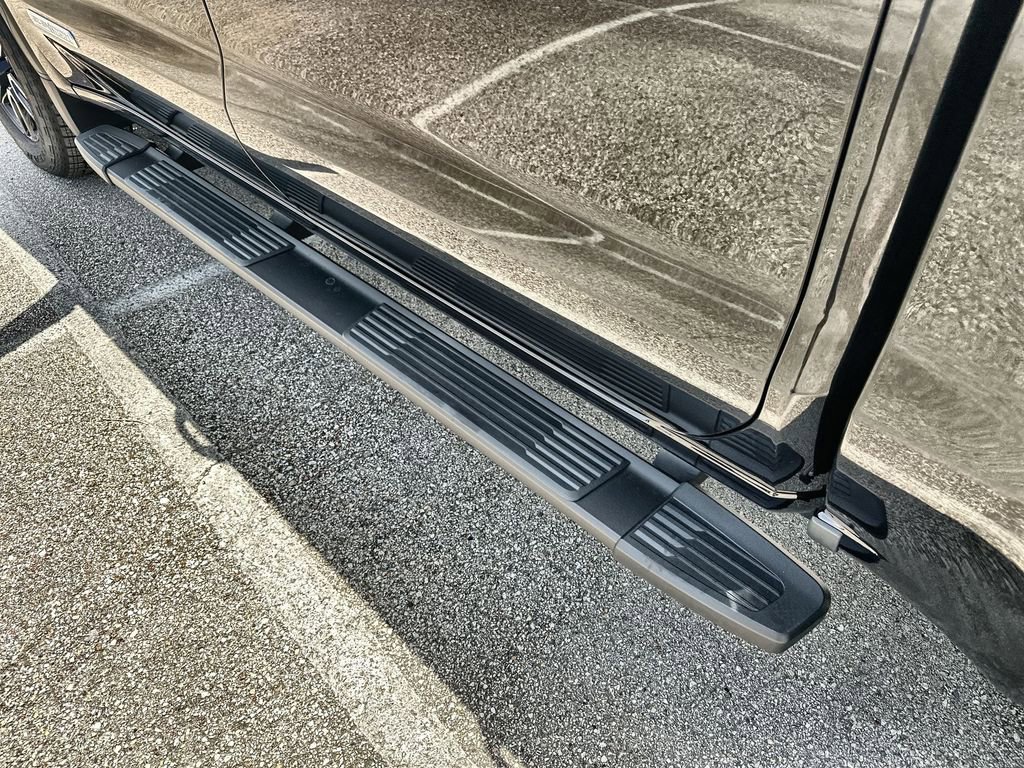 New 2026 GMC Sierra 1500 Elevation image 13