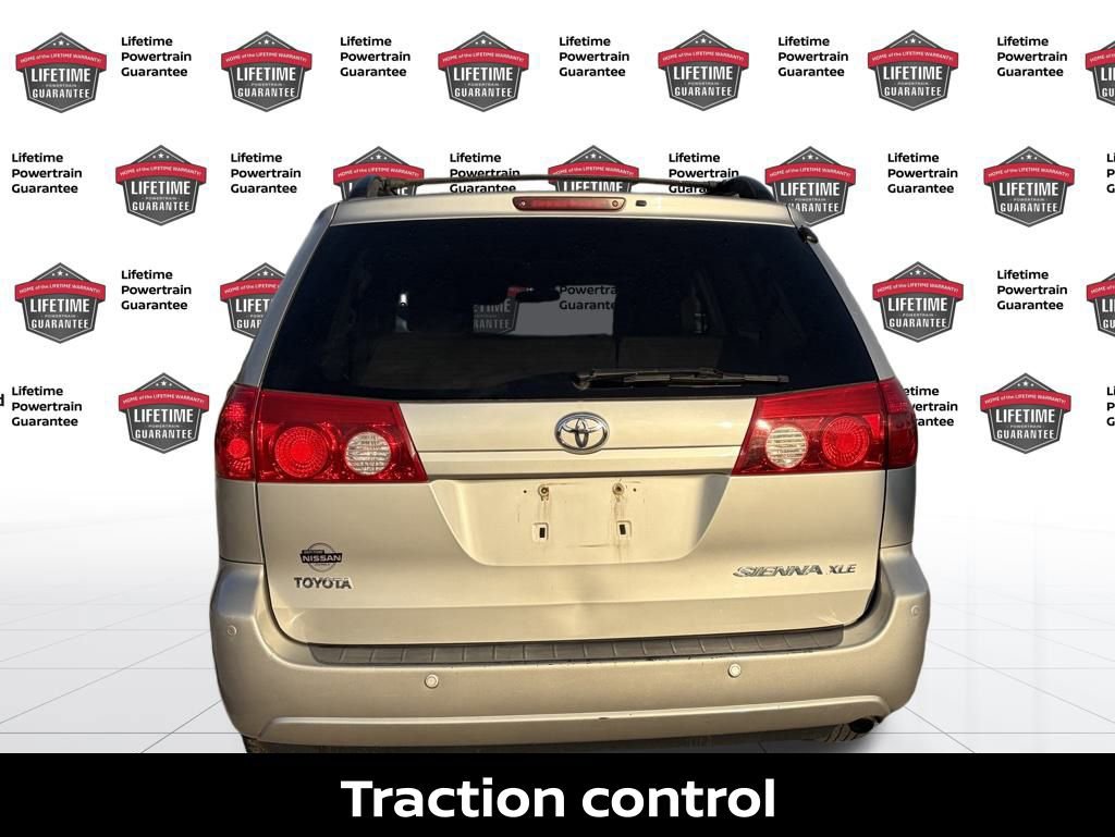 Used 2009 Toyota Sienna XLE image 5