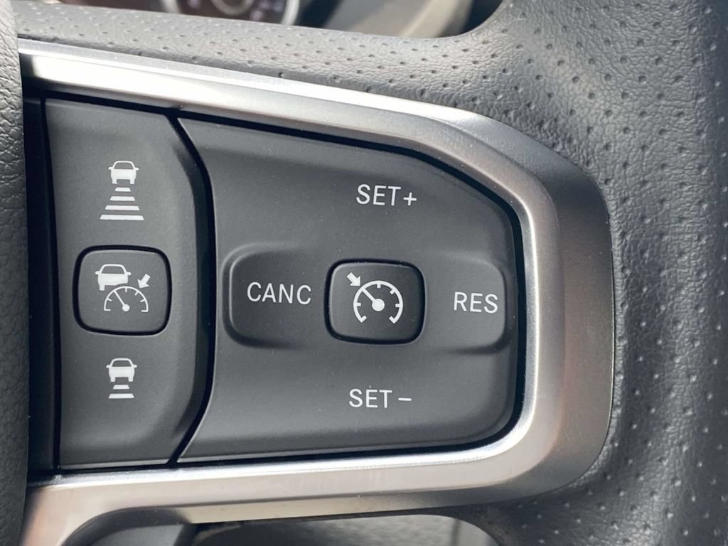 New 2026 RAM 1500 Express AWD/4WD image 26