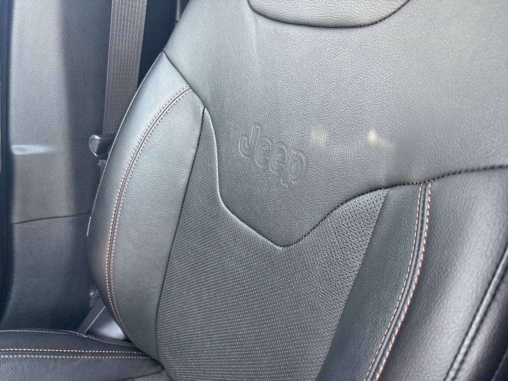 Certified 2022 Jeep Compass Limited AWD/4WD image 24