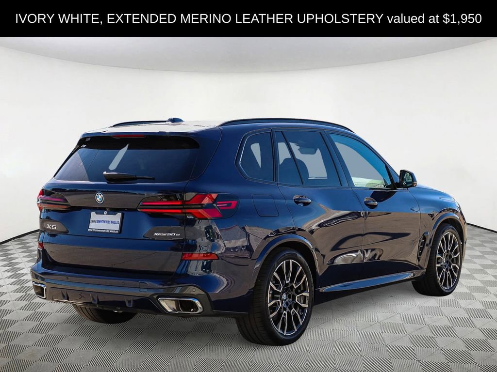 Used 2026 BMW X5 xDrive50e w/ M Sport Package image 4