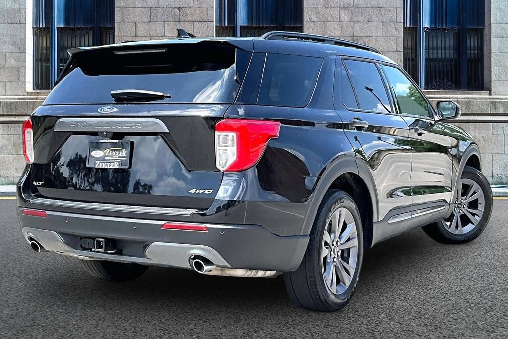 Certified 2024 Ford Explorer XLT w/ Equipment Group 202A AWD/4WD image 11
