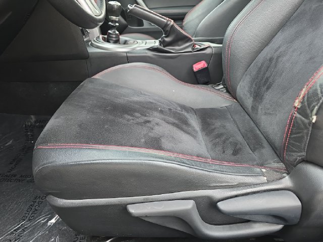 Used 2013 Subaru BRZ Limited w/ Popular Pkg 1B RWD image 30