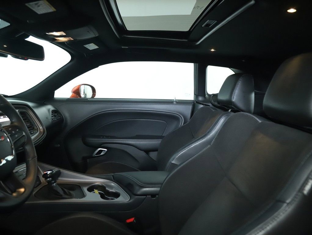 Certified 2023 Dodge Challenger GT w/ Plus Package image 18