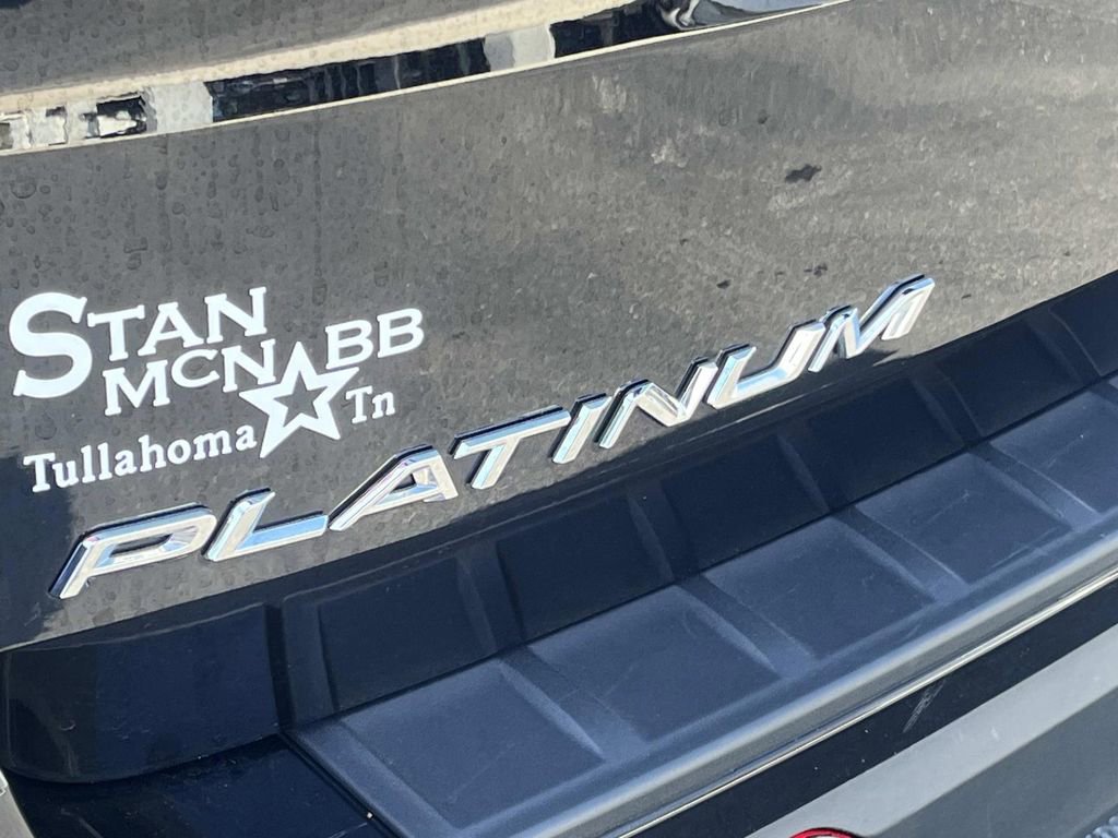 Used 2025 Ford Explorer Platinum image 10