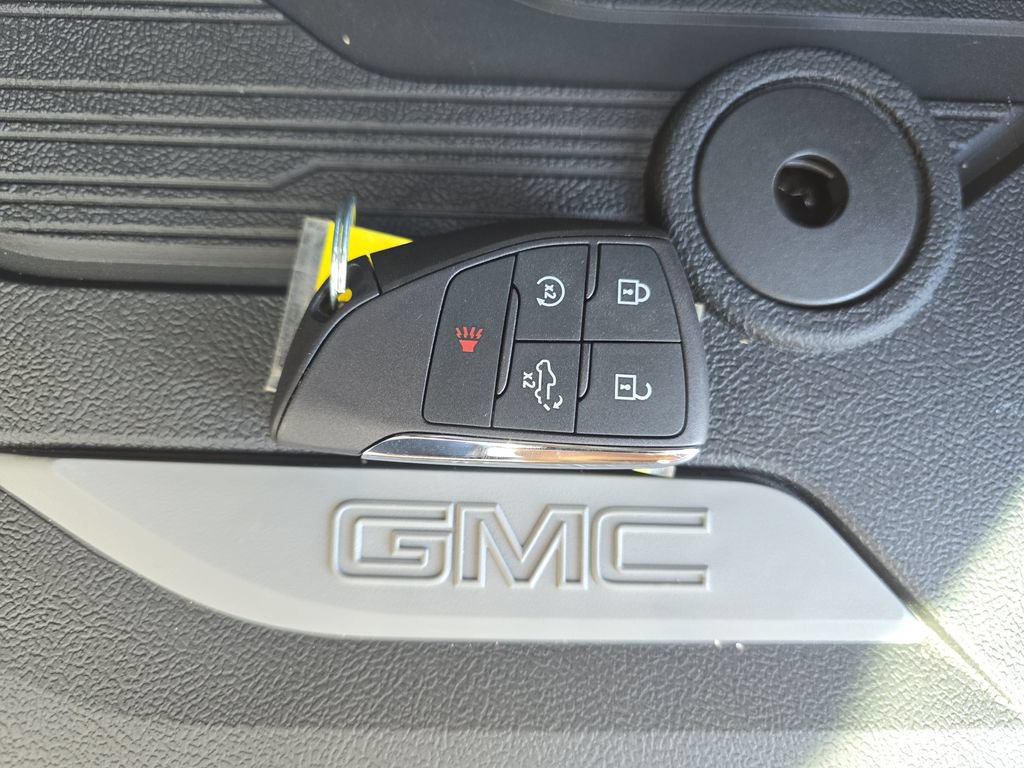 New 2026 GMC Sierra 1500 Elevation w/ Elevation Premium Package AWD/4WD image 36