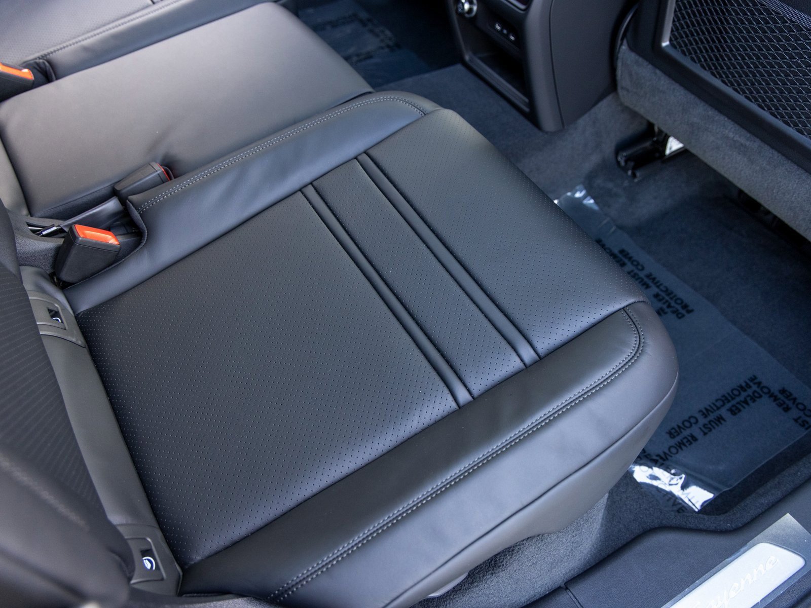 New 2026 Porsche Cayenne Coupe image 46