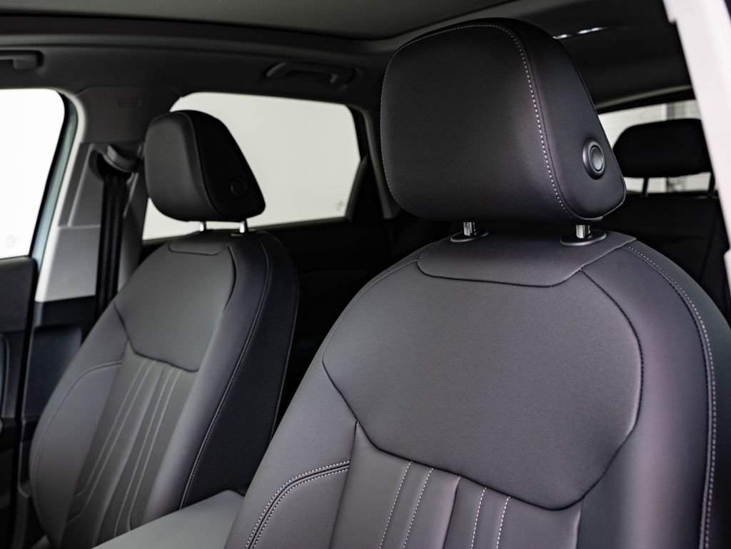 New 2026 Audi Q3 quattro 2.0T image 25