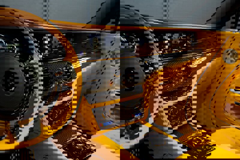 Used 2025 Rolls-Royce Spectre Black Badge w/ Spectre Enhancement Package image 3