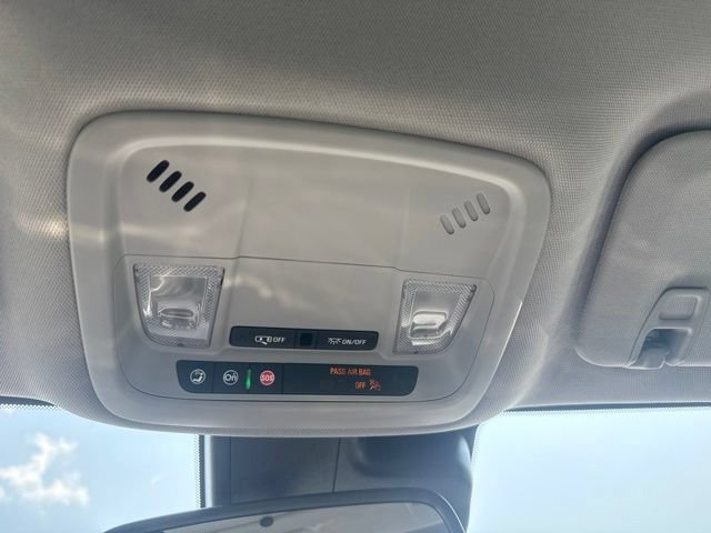 Used 2022 Chevrolet Malibu LT w/ Leather Package FWD image 25