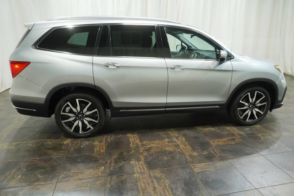 Used 2019 Honda Pilot Elite image 4