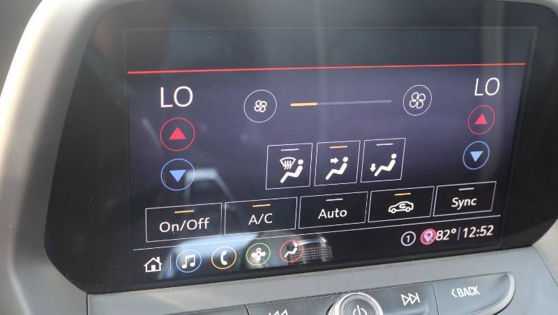 Used 2020 Chevrolet Camaro SS RWD image 17