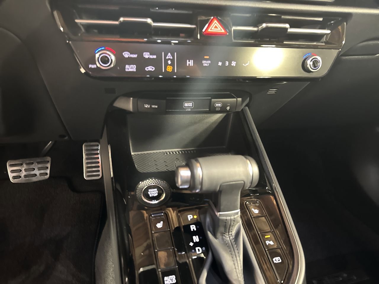 Certified 2025 Kia Niro EX Touring image 26