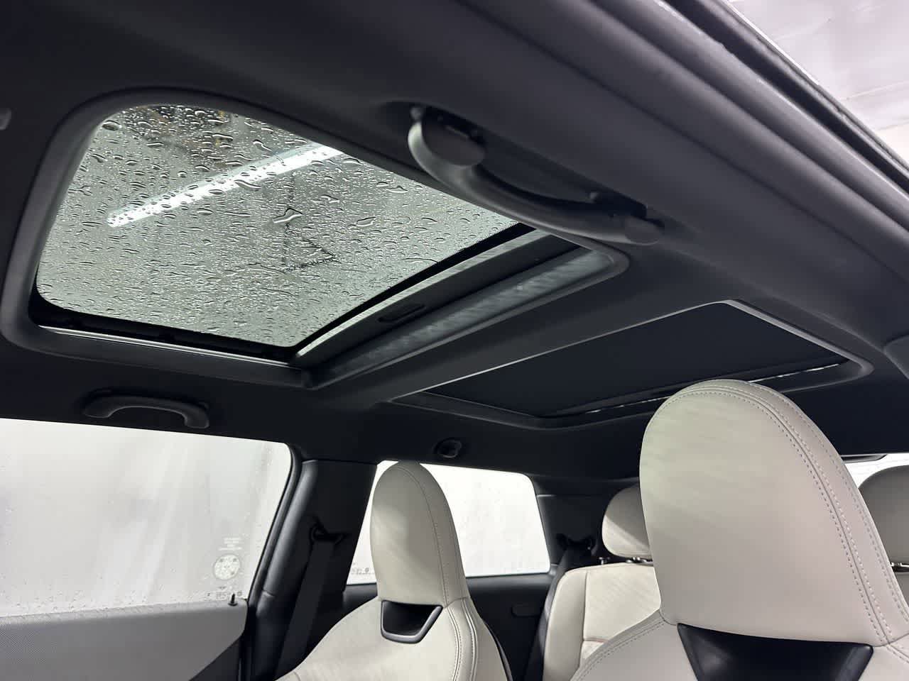 Certified 2025 MINI Cooper 2-Door Hardtop image 11