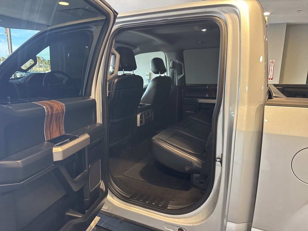 Used 2019 Ford F150 Lariat image 18