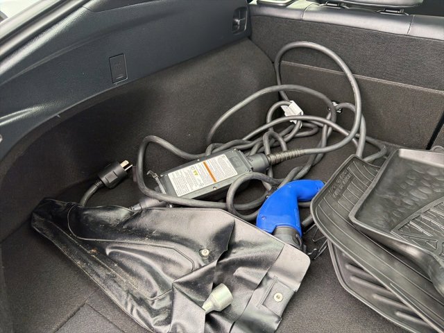 Used 2018 Toyota Prius Prime Premium image 36