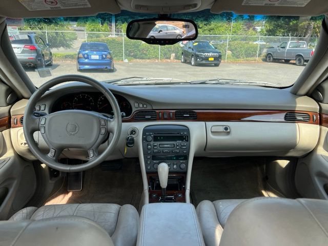 Used 2001 Cadillac Seville SLS FWD image 9