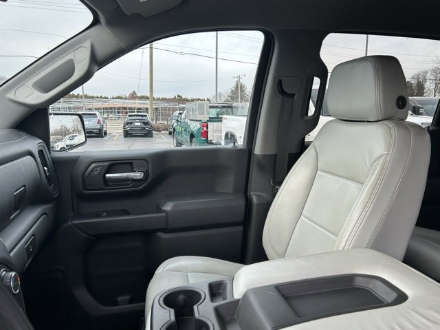 Used 2019 Chevrolet Silverado 1500 Custom Trail Boss w/ Custom Convenience Package image 28